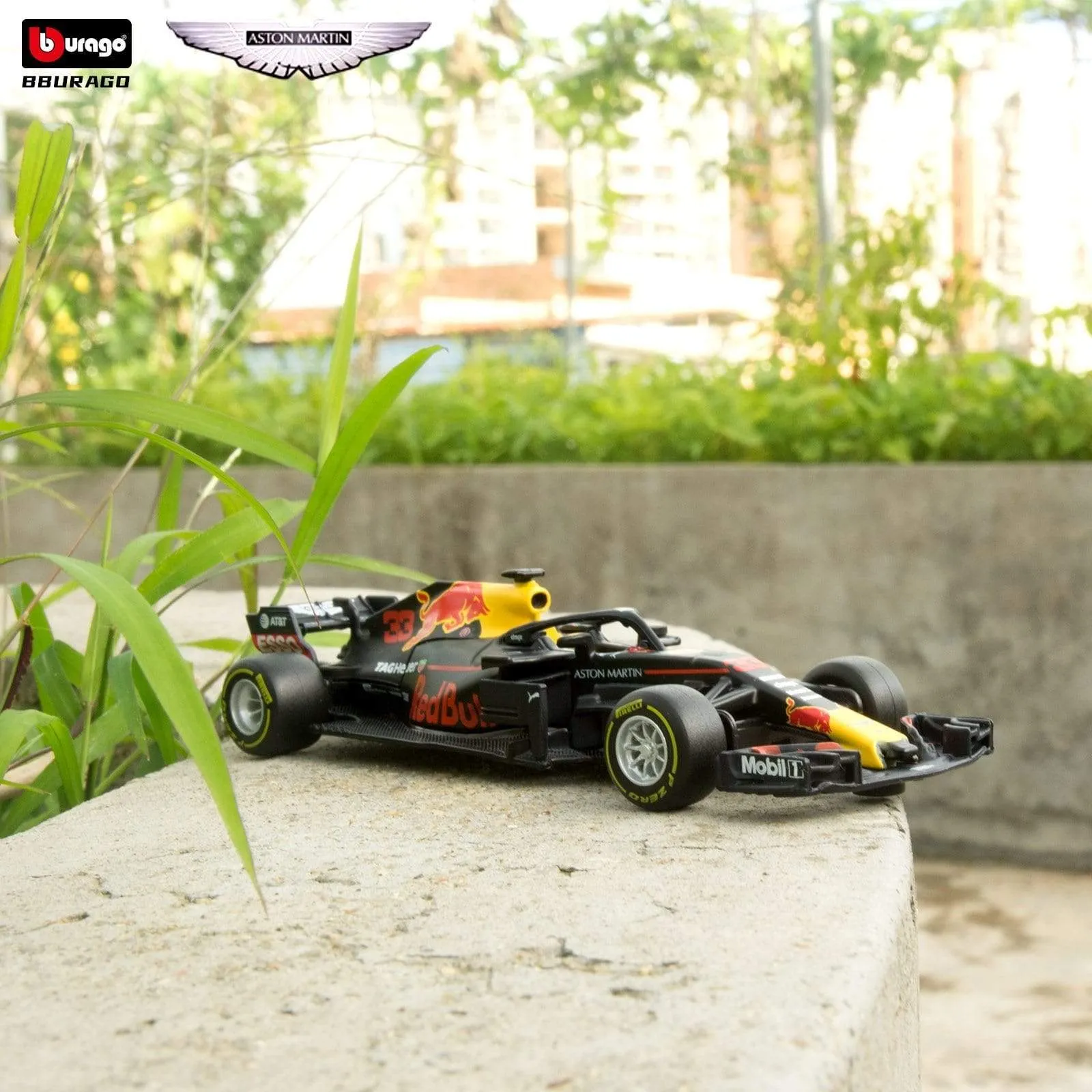 1:43 Diecast Alloy Model Car F1 Team Racing Formula Cars Static Simulation Toy Aston Martin RB15#33 Collection