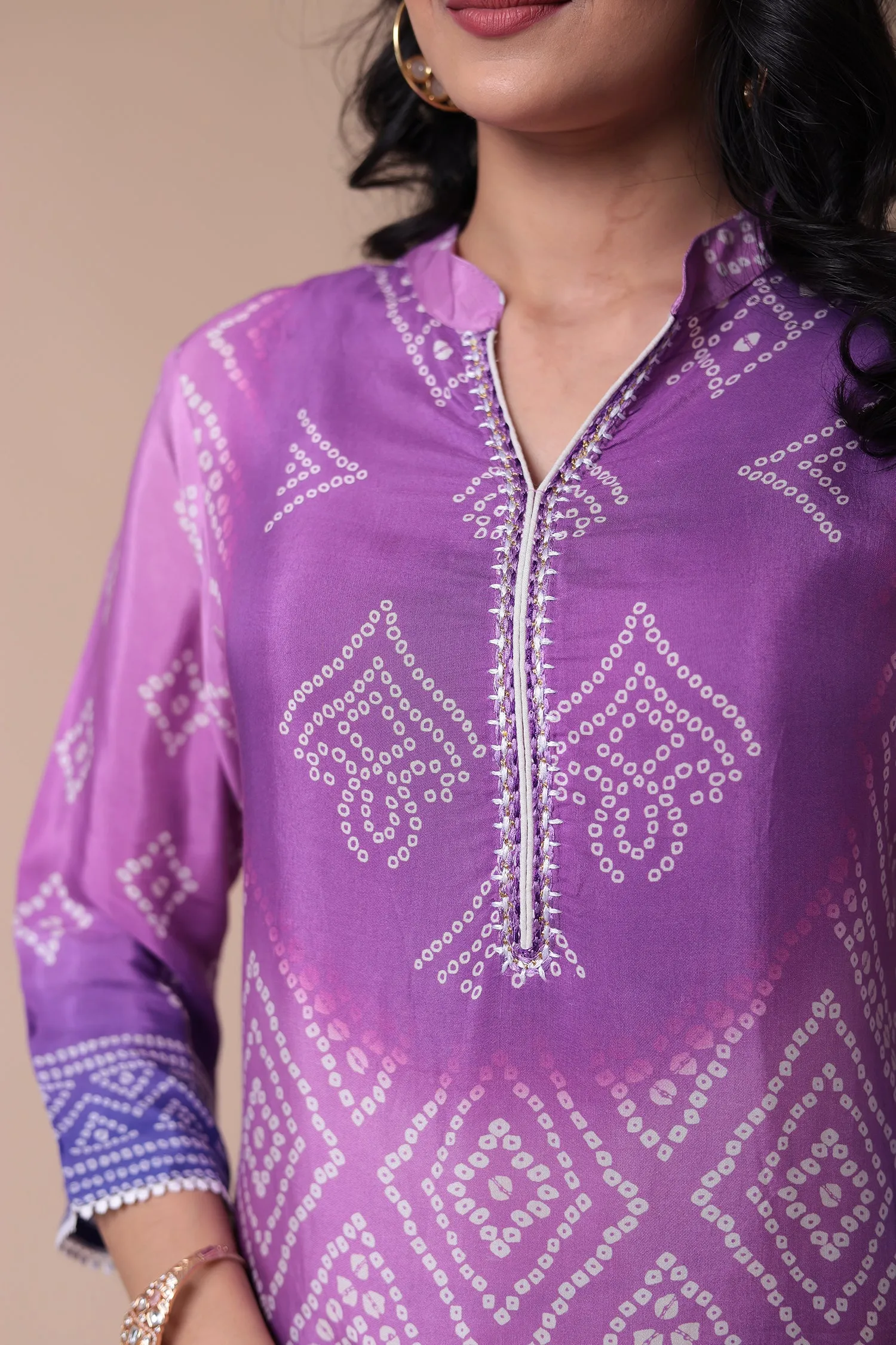 Bandhej Silk blend Kurta with Embroidered work.