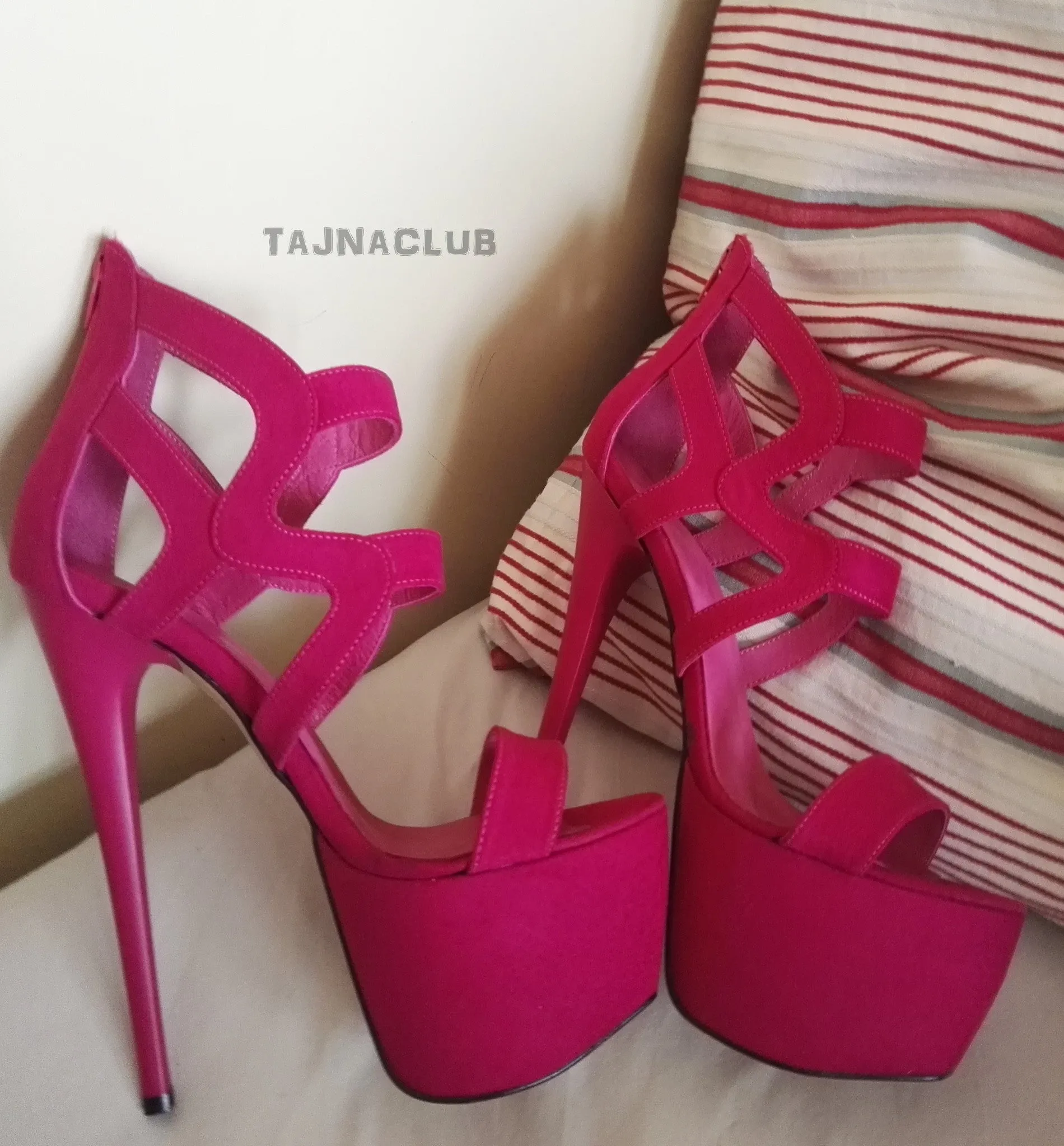 Cut Out Hot Pink Strapy Peep Toe Sandals