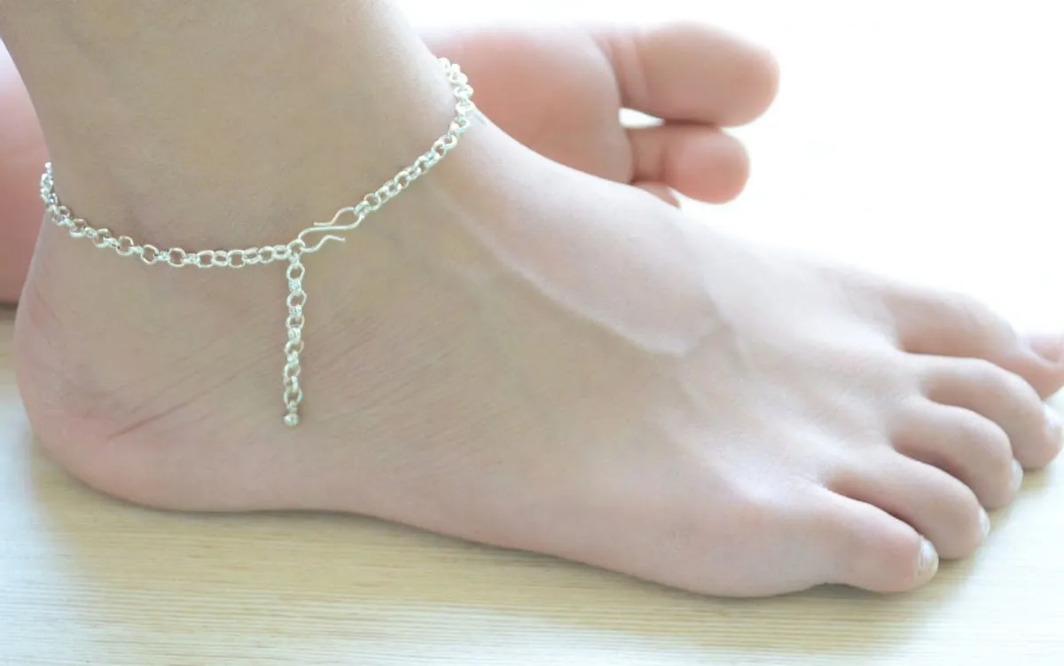 Dainty Beaded Beach Silver Anklet Bracelet for women, simple boho ankle jewelry, Indian payal