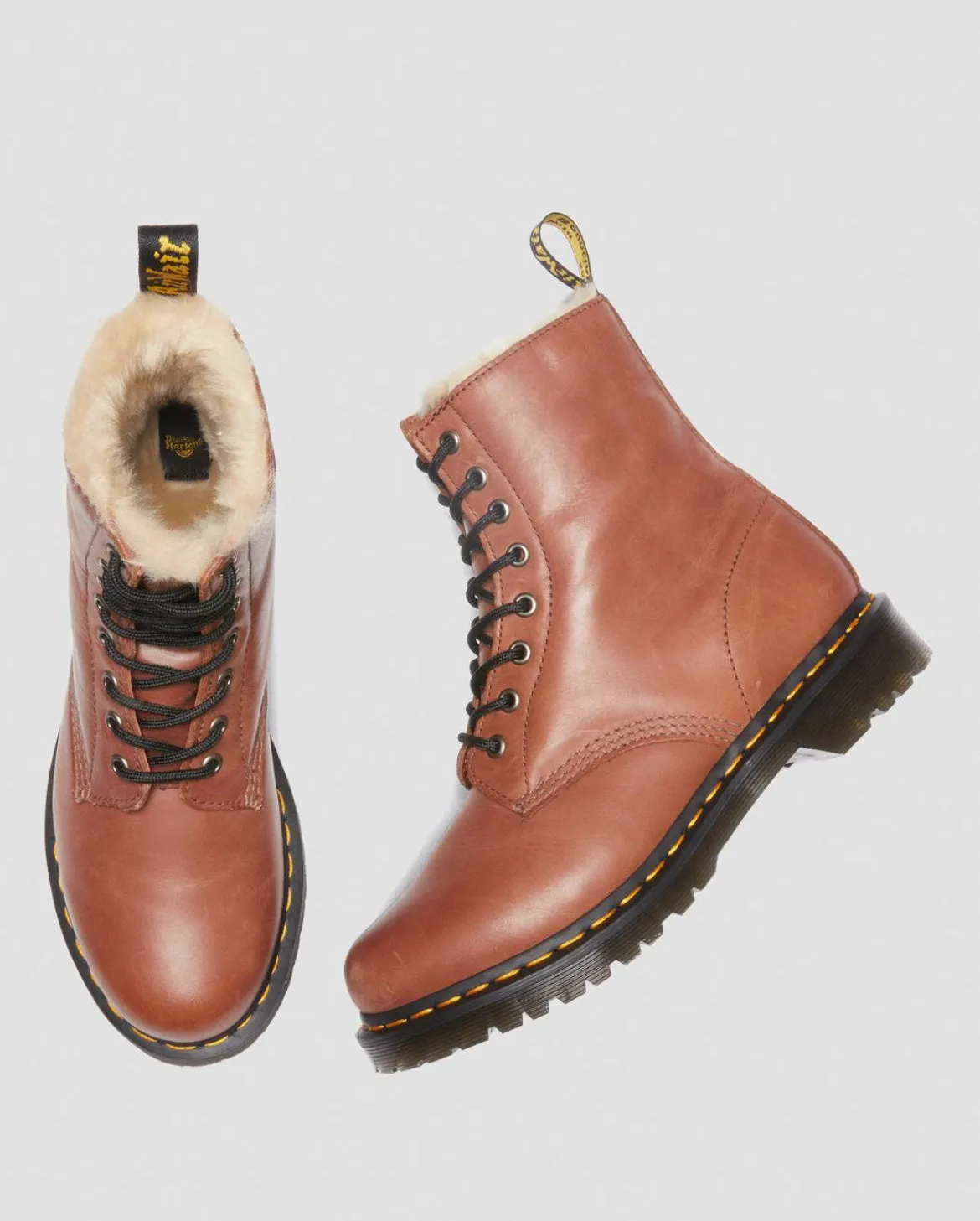 Dr.Martens Serena Tan Farrier 27782225