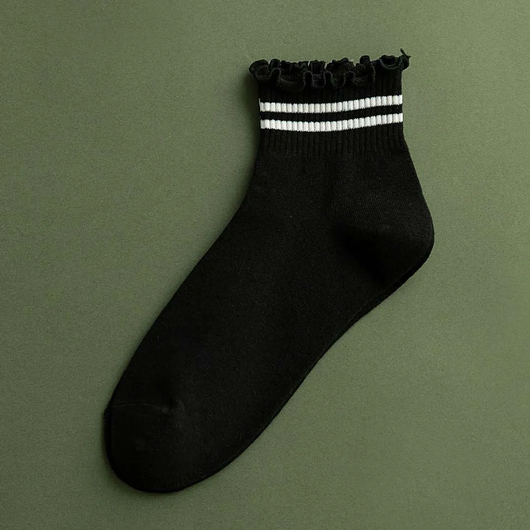 Motive Socks With Ruffles Hem