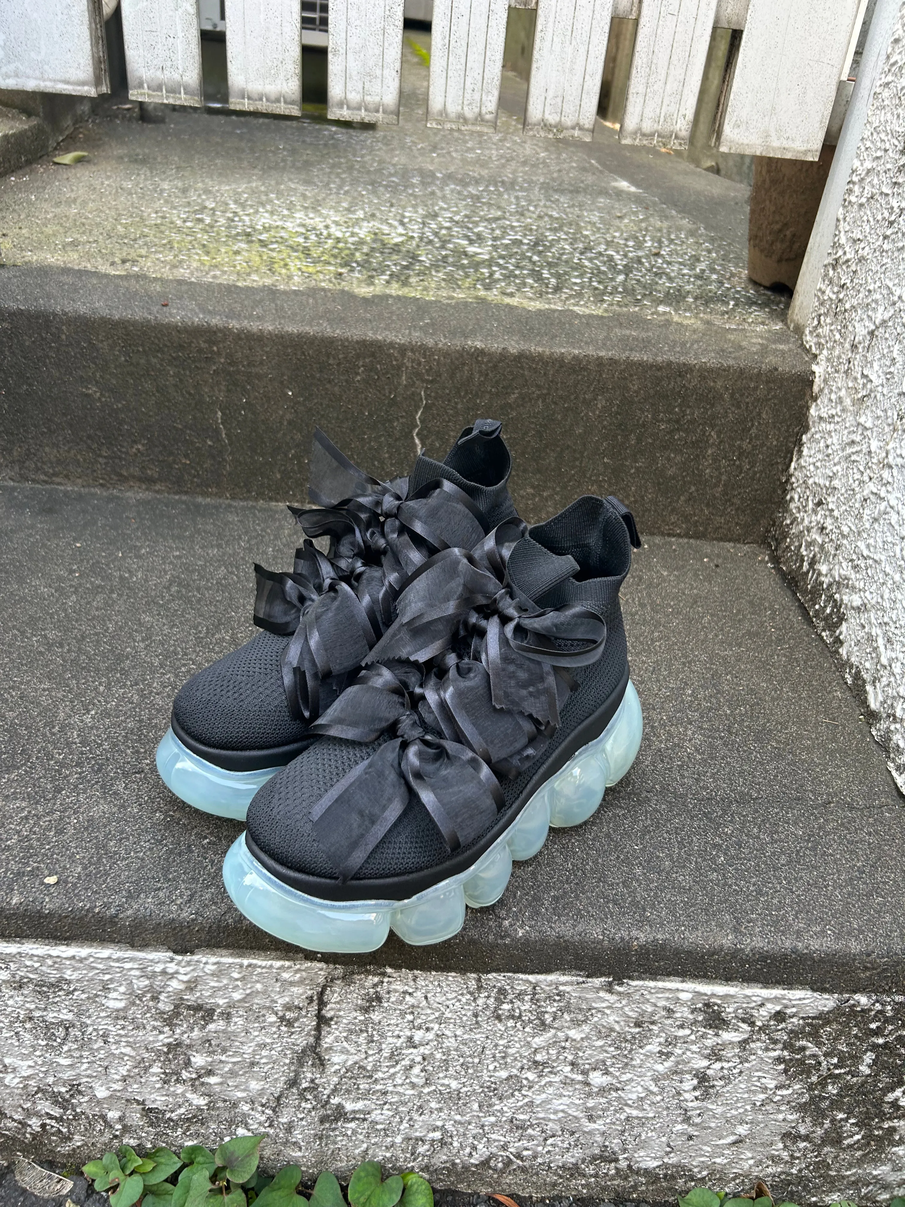 "Jewelry" High Ribbon Shoes / Blue Black