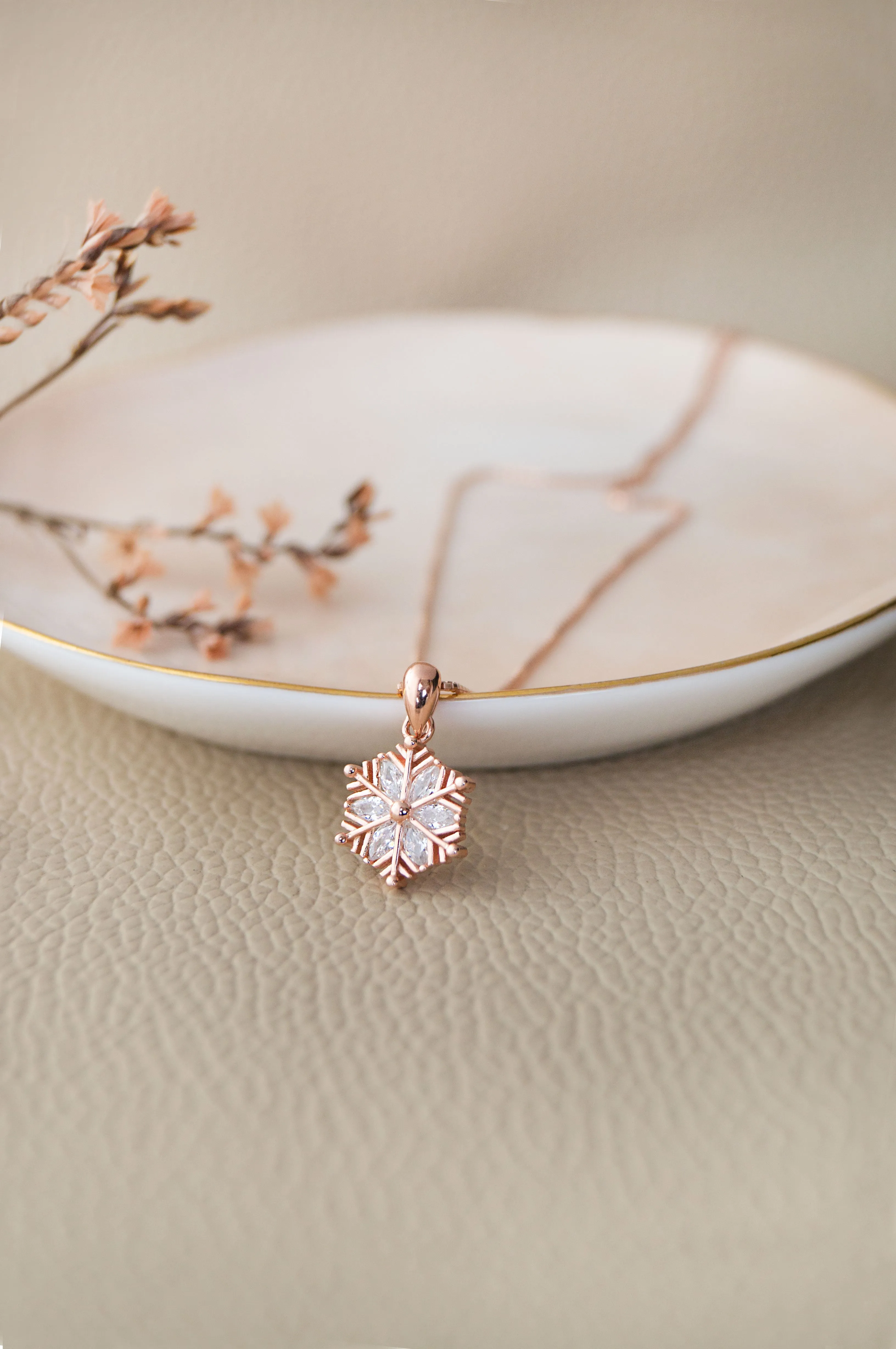 Snow Flake Rose Gold Plated Sterling Silver Pendant Set