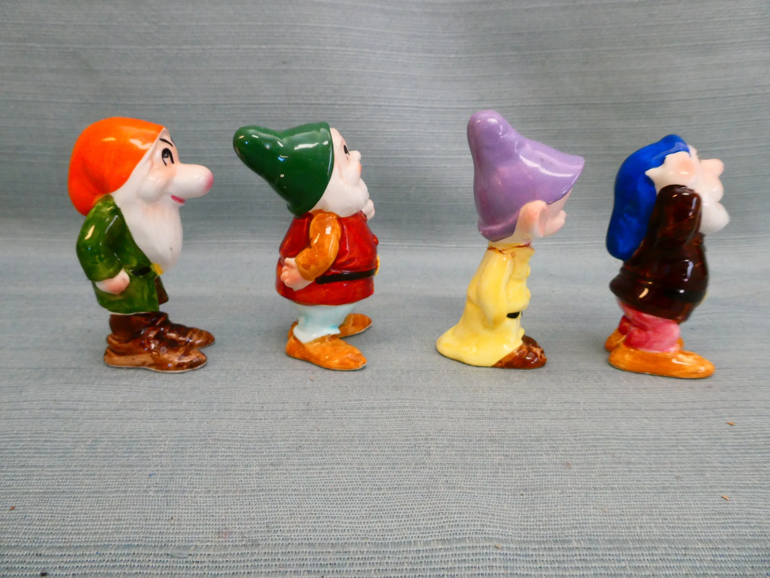 Snow White and the Seven Dwarfs Figurines - Lot of 4