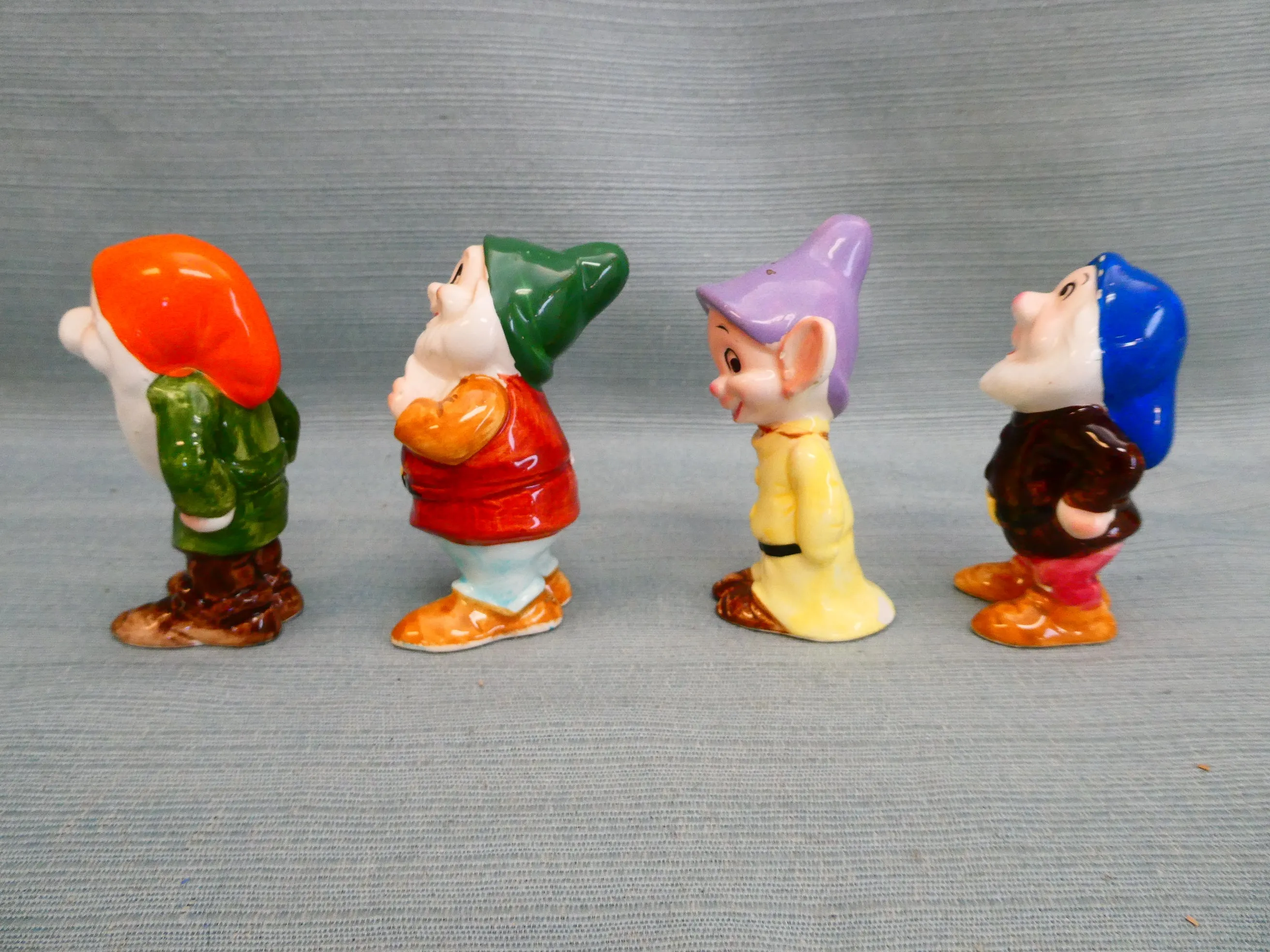 Snow White and the Seven Dwarfs Figurines - Lot of 4